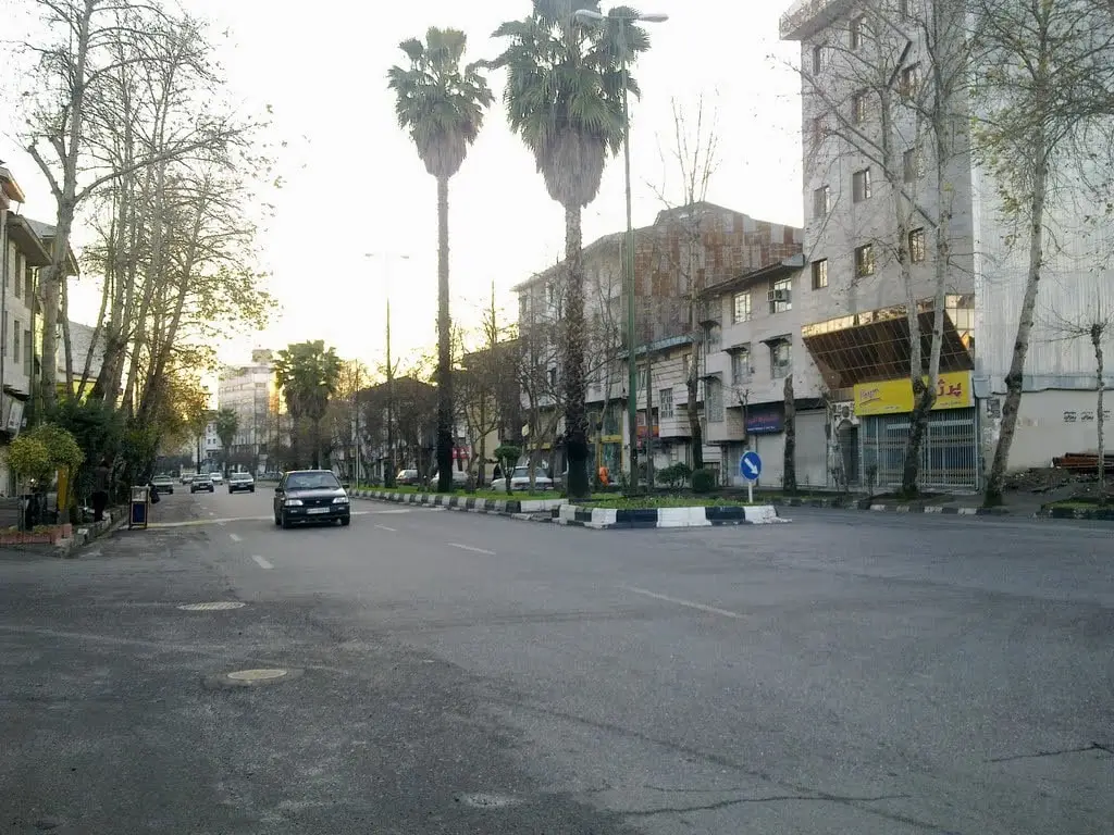 مراکز خرید رشت